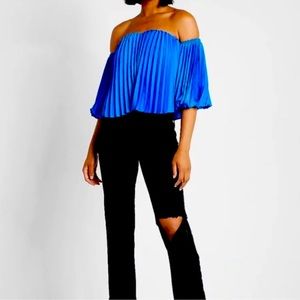 NWT - Express Ballon Pleated Top